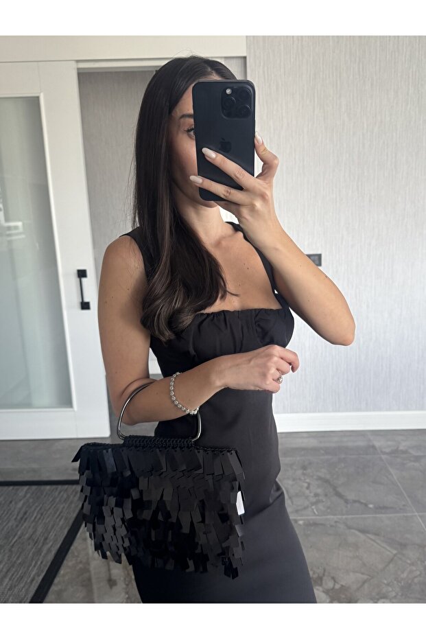 Pullu Siyah Çanta - 4