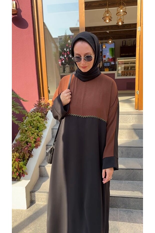Gold Applique Detailed Ferace Dress