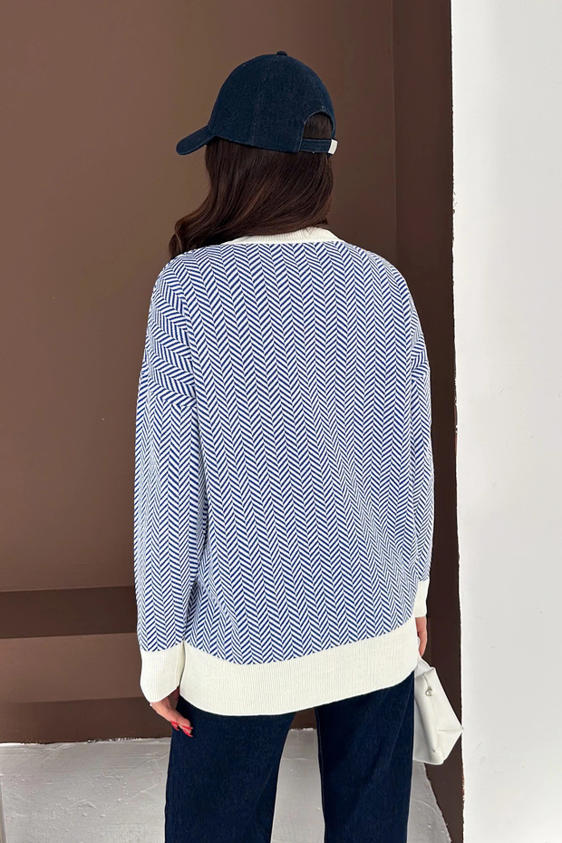 سترة منقوشة على شكل متعرج باللونين الأزرق والأبيض - 6