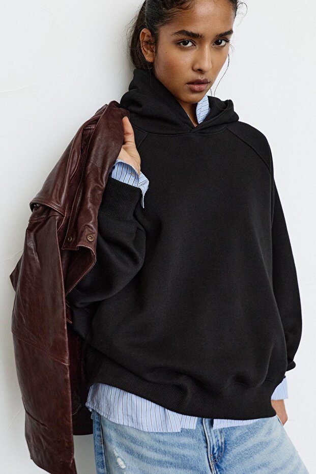 Oversize kapüşonlu sweatshirt - 1