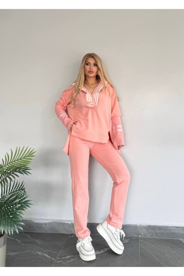 Hooded Sports Suit with Rubber Detail on the Sleeves