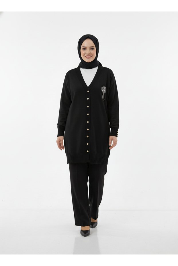 Gavessa Stone Embroidered Cardigan with Metal Buttons on the Sleeves and Front-Sy3260 Black