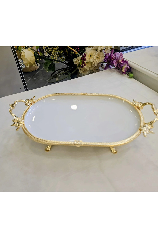 Oval Porcelain with Cast Edge Frame 30*16 Gold
