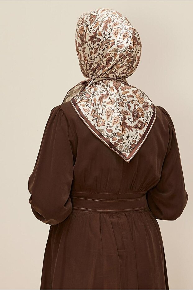 وشاح منقوش 10609 - 2