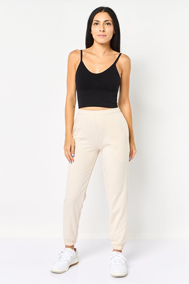 Women Regular Fit Solid Jogger Pants, Beige - 3