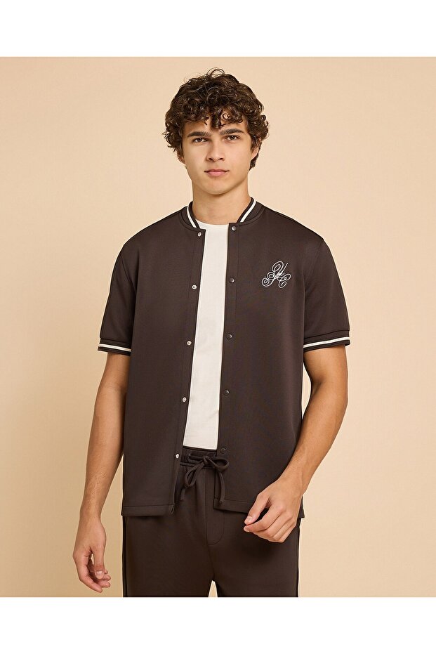 Embroidery Detail Shirt With Stand Collar And Short Sleeves