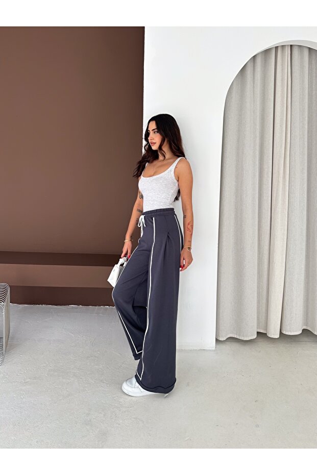 Modal Trackpants with Side Pleats and Side Ribbing - 6236