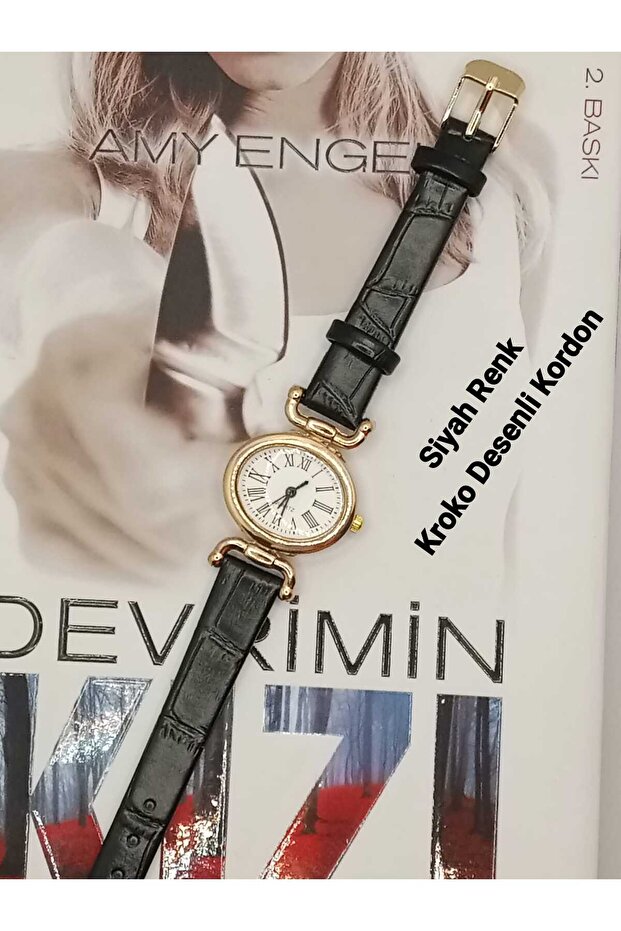 Retro Gold Case New Season Black Crocodile Patterned Strap Women's Wristwatch Vintage Model