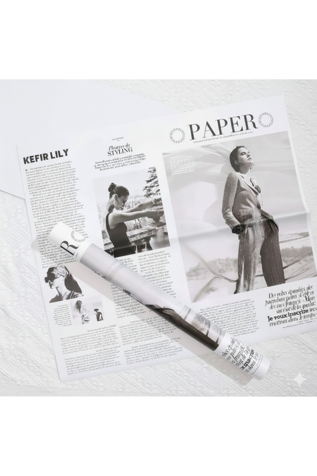 White 57X57 cm Magazine Design Wrapping Paper Gift Packaging and Flower Bouquet Holder 4 Pieces