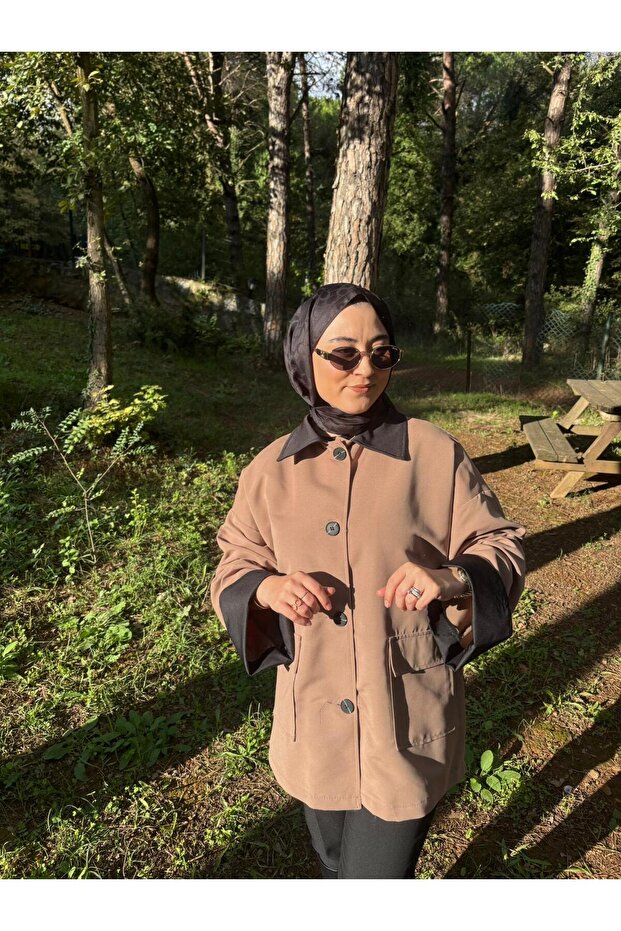 Paneled Double Pocket Soft Gabardine Fabric Short Trench -Camel