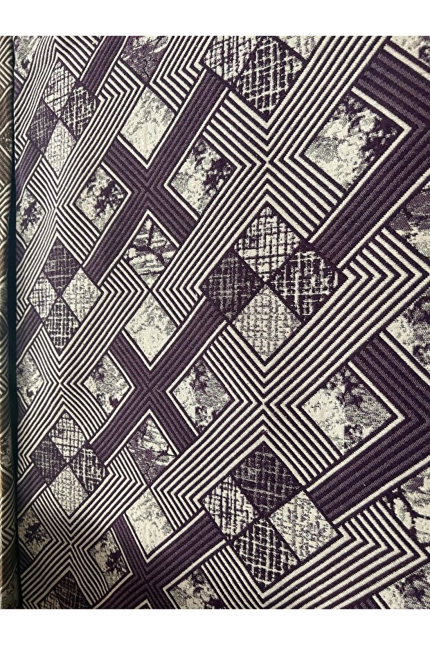 Halı üstü savan - 1