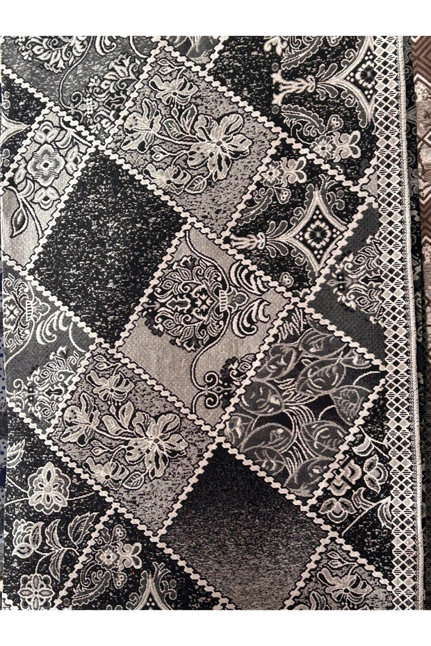 Halı üstü savan - 1