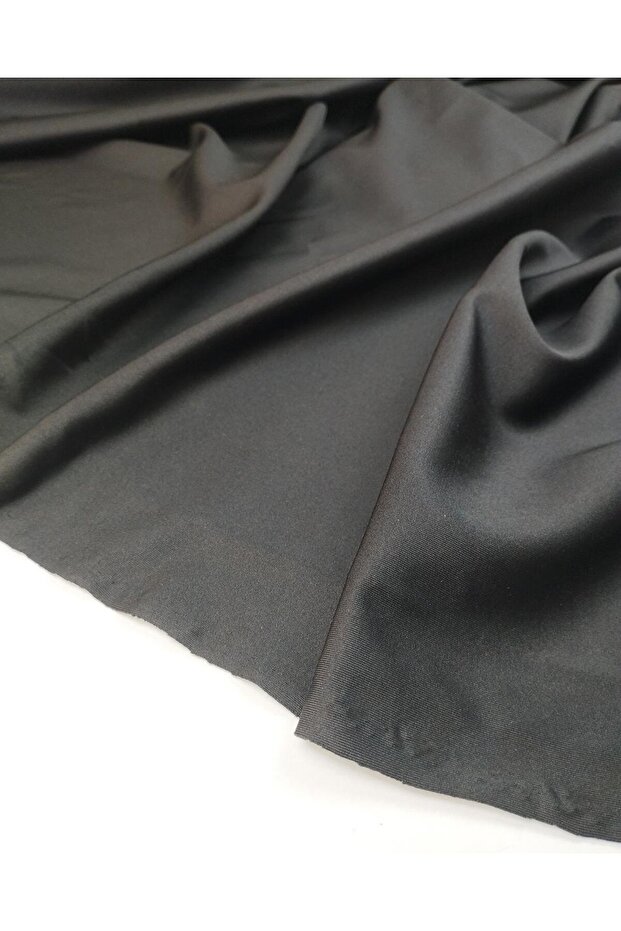 Laminated Jersey in Black Color (Width 150 cm X Length 275 cm)