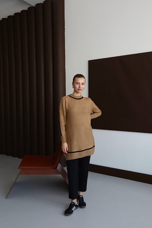 25024 Women's Striped Detail Long Sweater Mocha