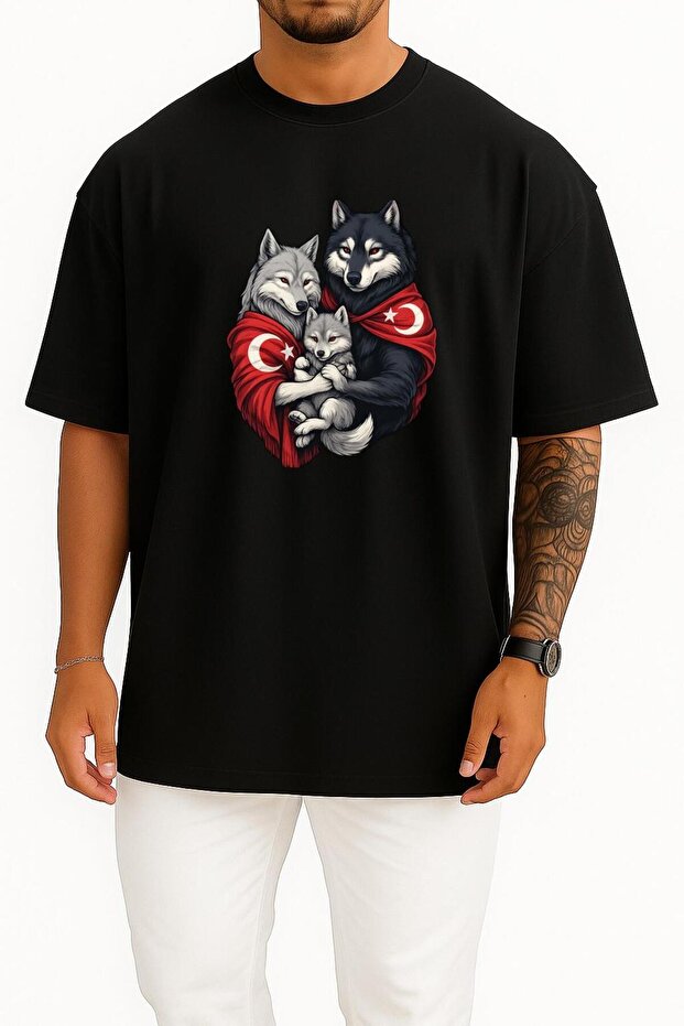 Oversized Mother - Father and Child Turan Wolf and Turkish Flag Chest Printed Unisex T-Shirt