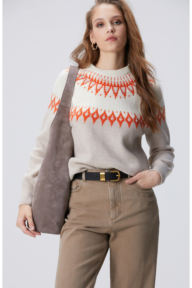 Kırık Beyaz Kazak - 1