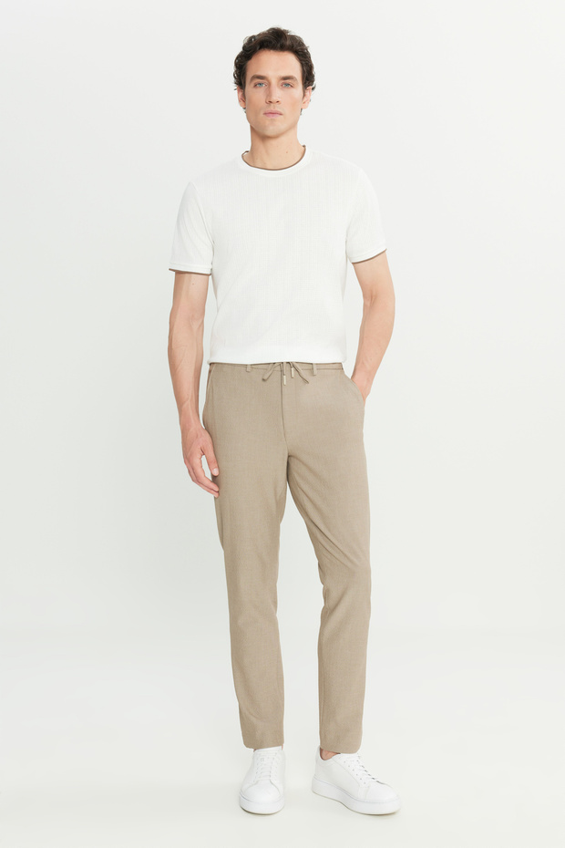 Men's Beige Slim Fit Slim Fit Seersucker Patterned Tie-Waist Travel Casual Trousers with Side Pockets