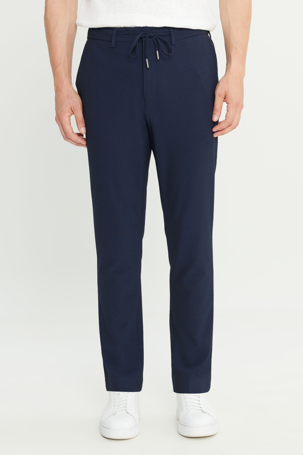 Men's Navy Blue Slim Fit Slim Fit Seersucker Patterned Tie-Waist Travel Casual Trousers with Side Pockets