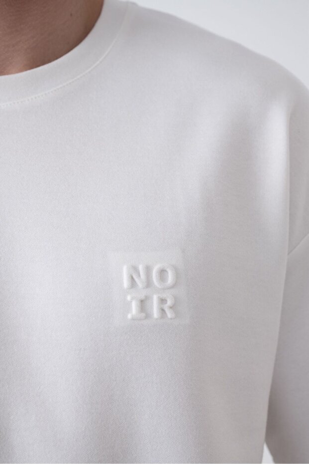 تي شيرت بسيط بخيطين - 4