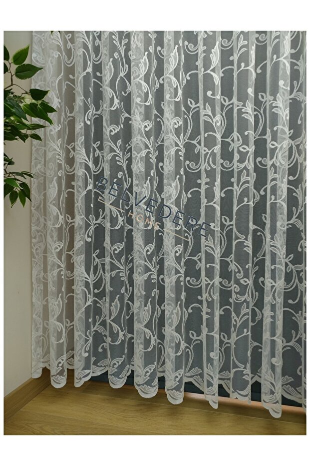 Trend Flower Patterned Tulle - 1