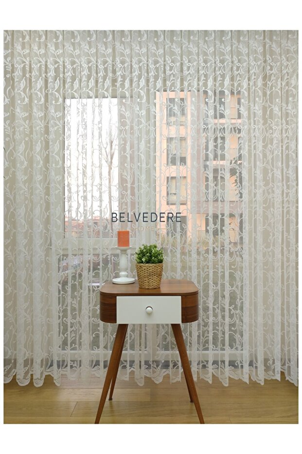 Trend Flower Patterned Tulle - 4