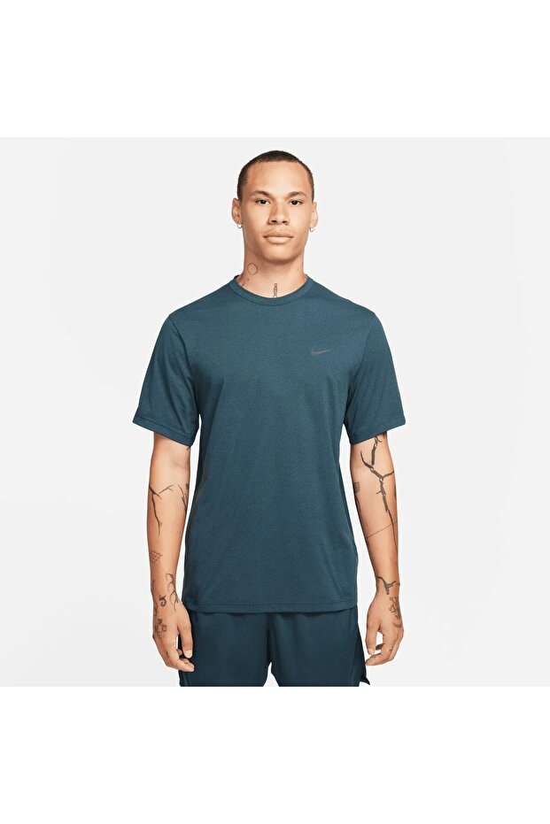 تي شيرت Hyverse Dri-Fit للرجال للتدريب باللون الأخضر
