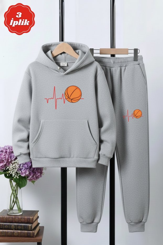 3 İplik Ş Fleece-Lined Kangaroo Pocket Basketball Print Detailed K Hooded Boys' Tracksuit Set