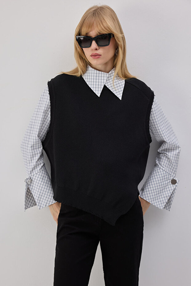 Asymmetric Cut Tricot Sweater