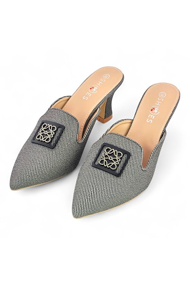 Pointed Toe Mid Heel Pump - 3