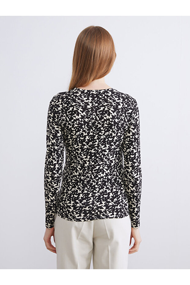 Basic Black Crew Neck Patterned Blouse - 4