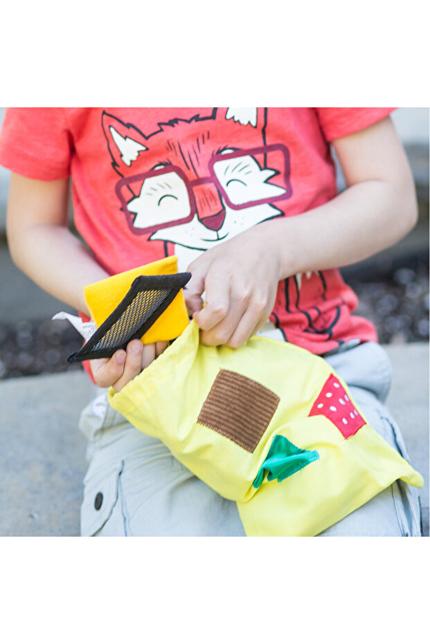 We learn through touch - 4