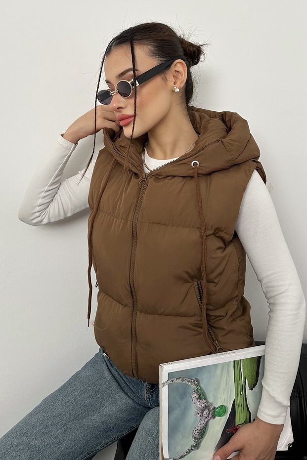 Women's Hooded Short Puffer Vest – Filled, Winter, Sports Casual, Water-Repellent