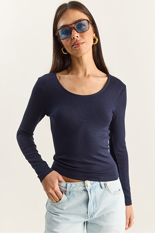 Women's Navy Blue Ultra Soft U-Neck Blouse 122 60283831