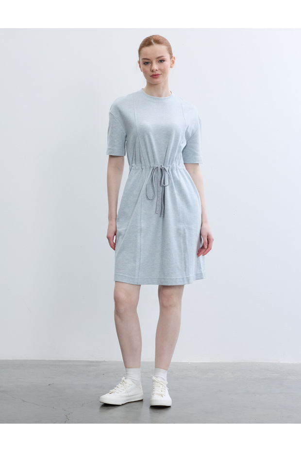 فستان ميني منقوش برباطات - 5