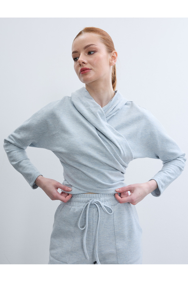 بلوزة كوبوسونلو بأزرار على الجهتين كابا مورمي - 4