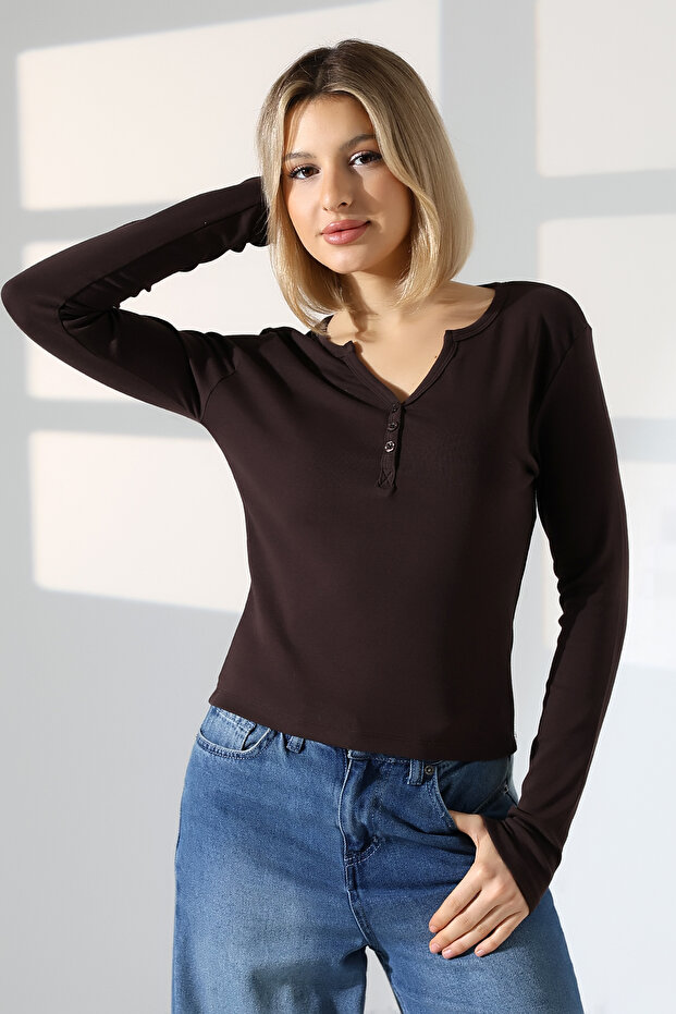 Buttoned V-Neck Long Sleeve Cotton Basic Women's T-Shirt 21926 Brown