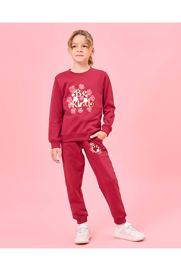 بنطال رياضي أساسي مطبوع باللون الأحمر للبنات - 2