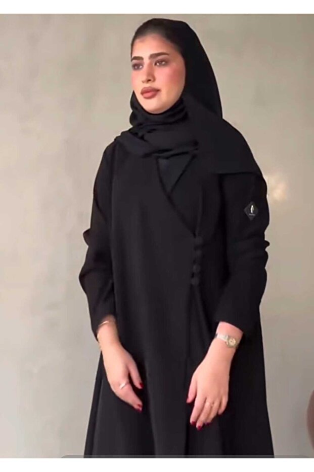 عباية لجين – نص كلوش فراري - 2