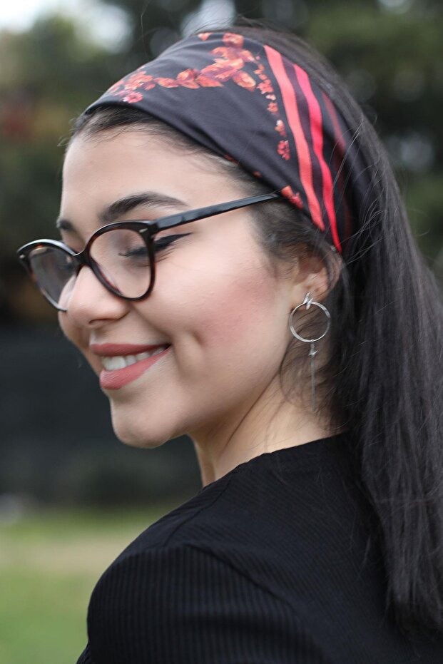 وشاح منقوش باللون الأحمر الداكن - 1