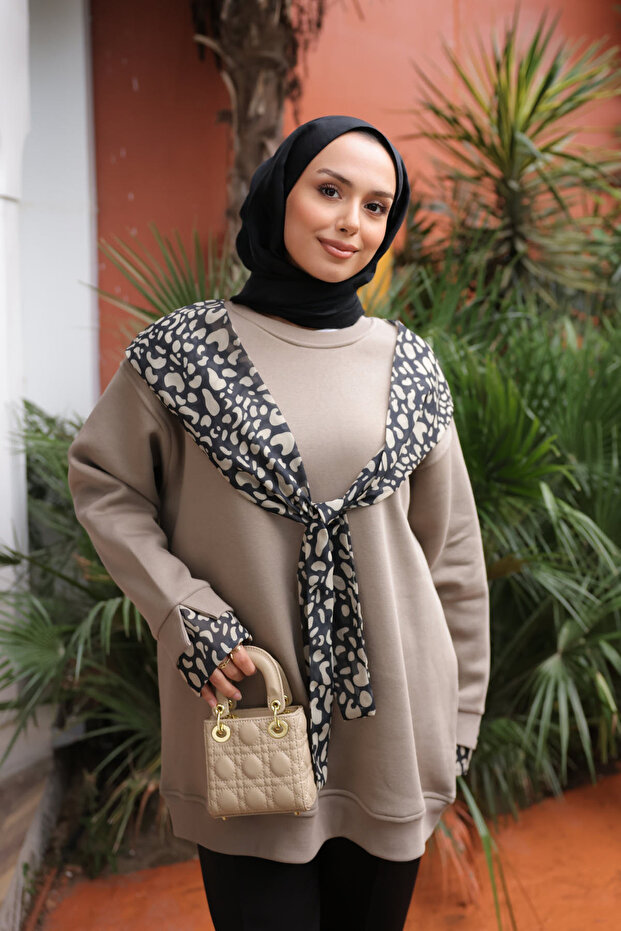 Khaki Scarf Detailed Inside Fleece-Lined Three Thread Sweatshirt