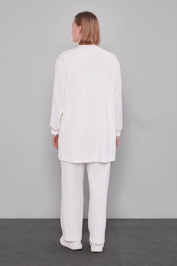 مجموعة مزدوجة بمظهر مربع باللون البيج - 6