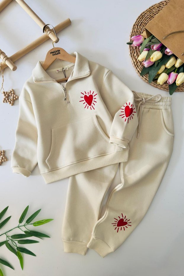 My Little One's Winter Kangaroo Pocket Girl's Suit with Heart Embroidery Detail - Cream