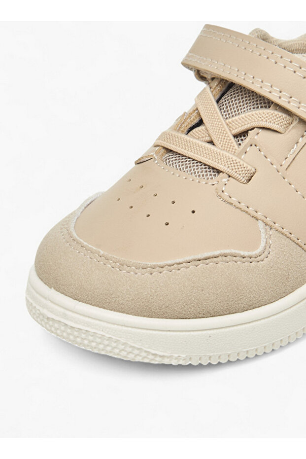 أحذية رياضية بشريط لاصق - 4