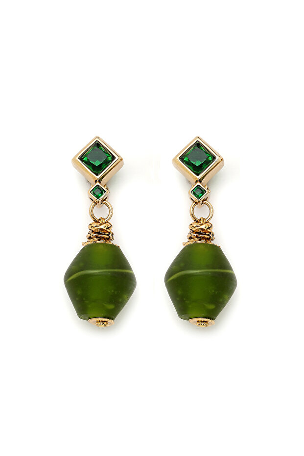 Kind Gaze Green Mica Clip-On Earrings