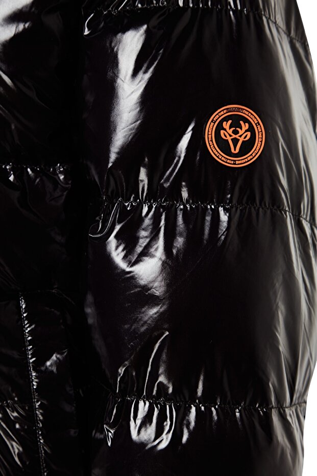 Πουπουλένιο παλτό με κουκούλα, γυαλιστερό, μαύρο, oversize γραμμή, αδιάβροχο TWOAW24MO00212 - 11