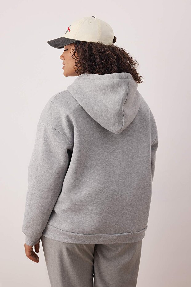 Gri Melanj KKapüşonlu İçi Polarlı Önü Fermuarlı Büyük Beden Örme Sweatshirt TBBAW25AO00027 - 4