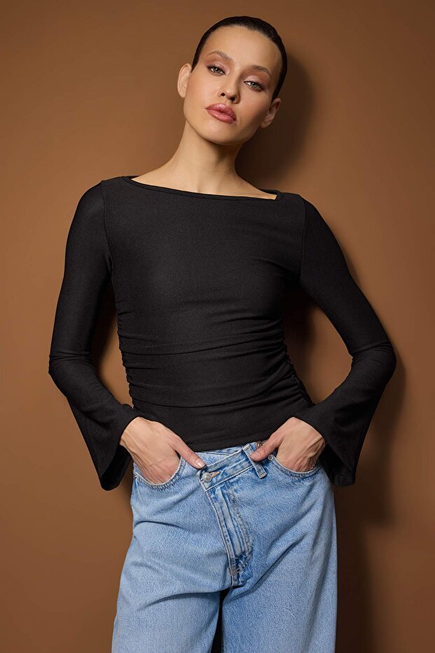 Siyah-Ekru Fitted/Vücuda Oturan 2'li Paket  Örme Bluz TWOAW26BZ00350 - 2