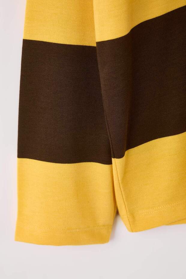Sarı Çizgili Polo Yaka Oversize/Geniş Kalıp Örme Sweatshirt TWOAW26SW00051 - 7