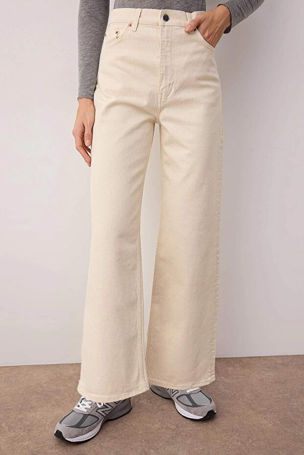 Ekru Yüksek Bel Bilek Boy Culotte %100 Pamuklu Jeans TWOAW26JE00190 - 3