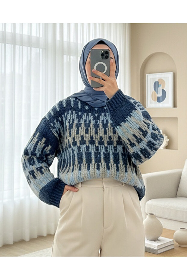 Mixed Pattern Round Neck Knitted Sweater -Indigo